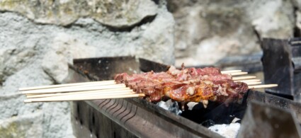 Où manger les meilleurs arrosticini dans les Abruzzes